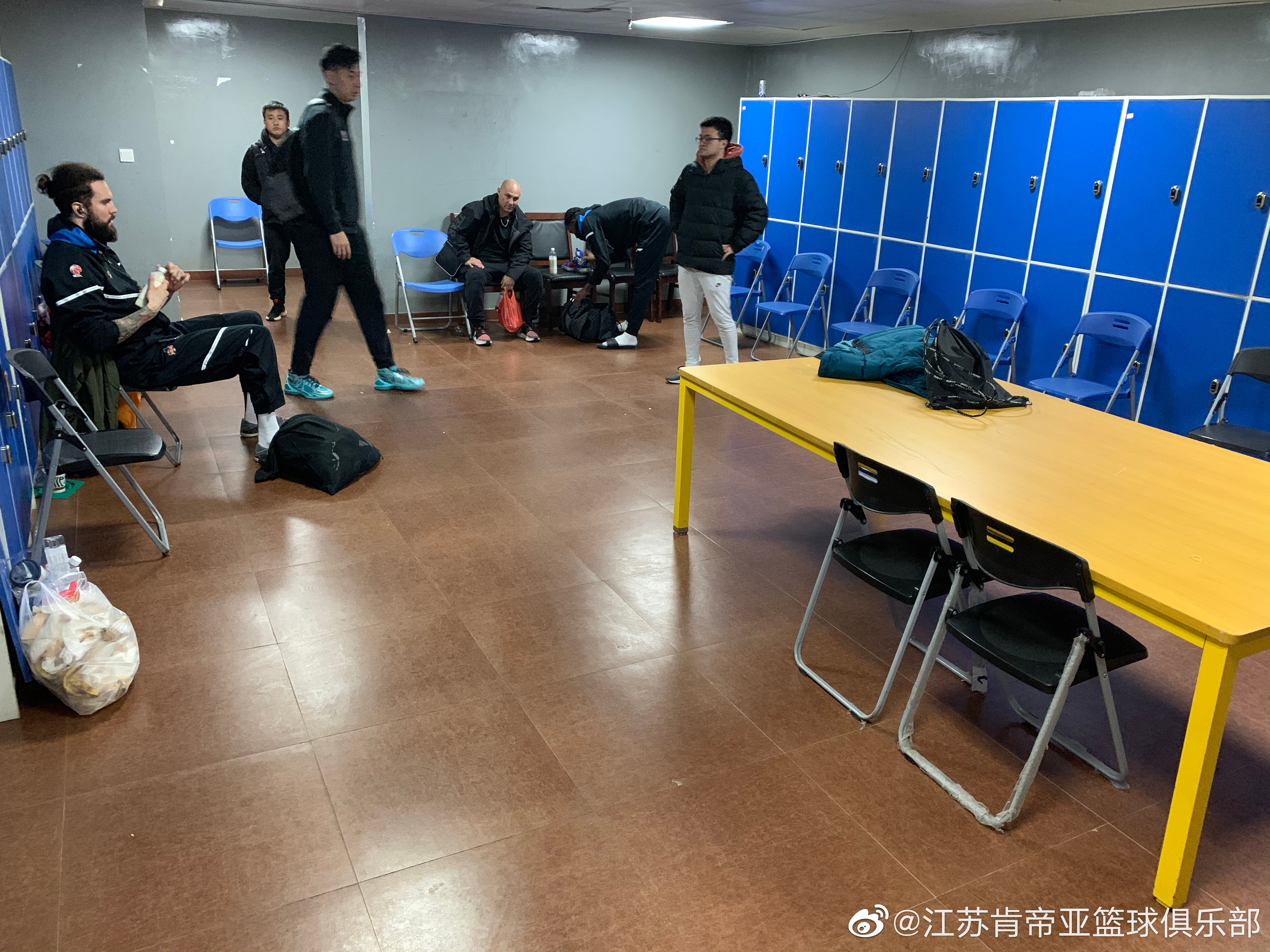 体育直播-国际米兰和尤文的bisai视频对比