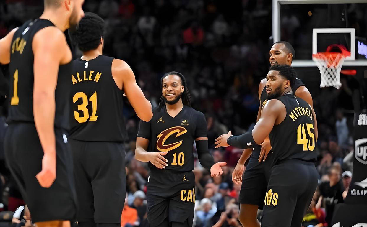 体育赛事-雄鹿vs开拓者